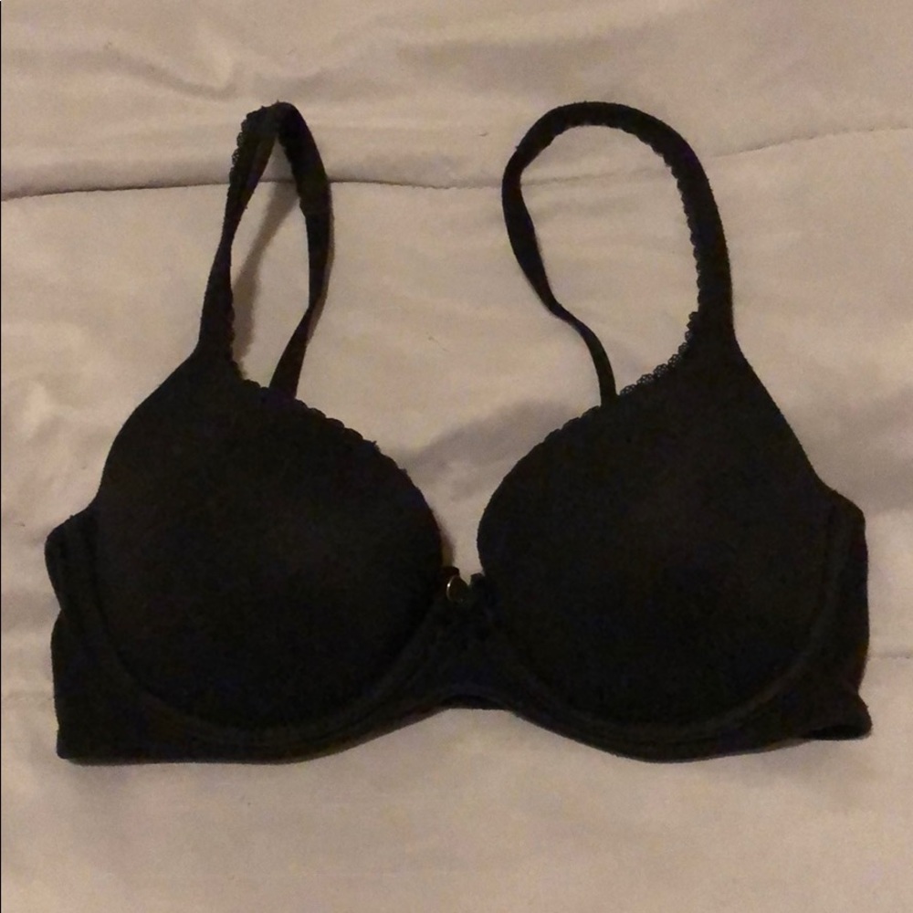 Victoria’s Secret black lined‎ demi bra size 32D